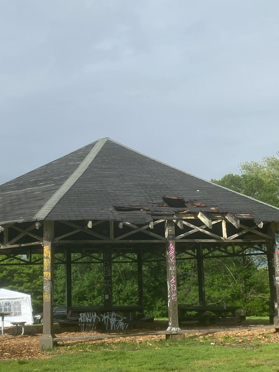 Photographic documentation of the work as submitted to the city's 311 record.
