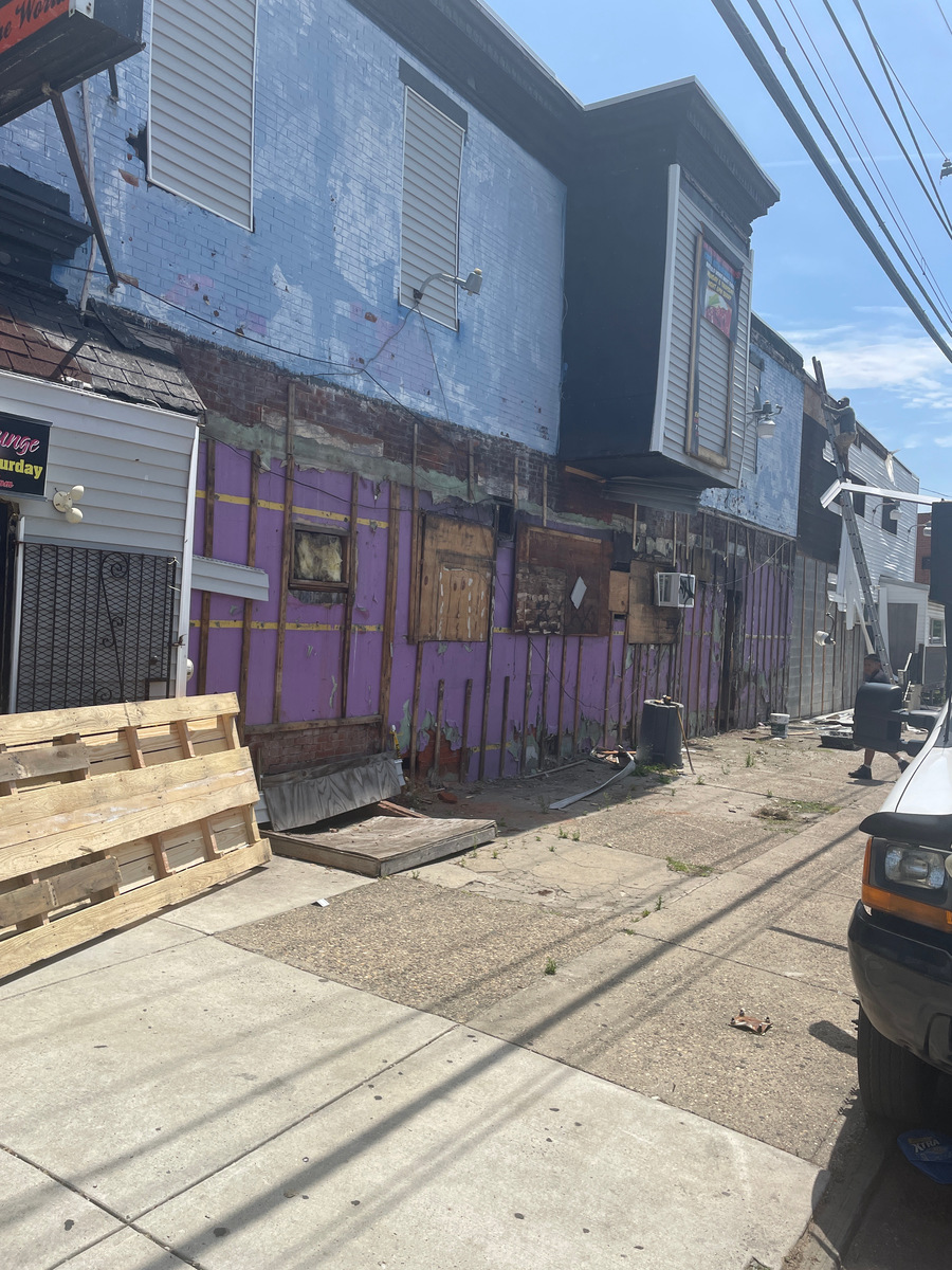 Photographic documentation of the work as submitted to the city's 311 record.