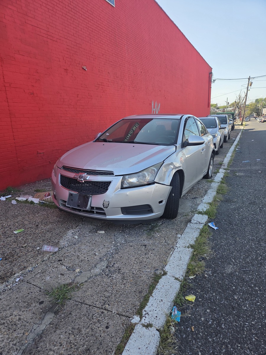 Photographic documentation of the work as submitted to the city's 311 record.