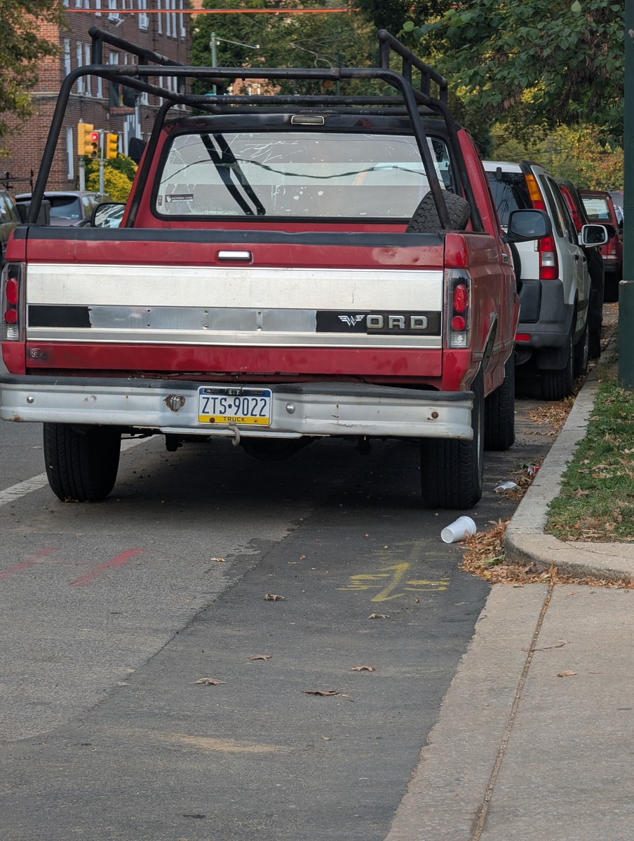 Photographic documentation of the work as submitted to the city's 311 record.