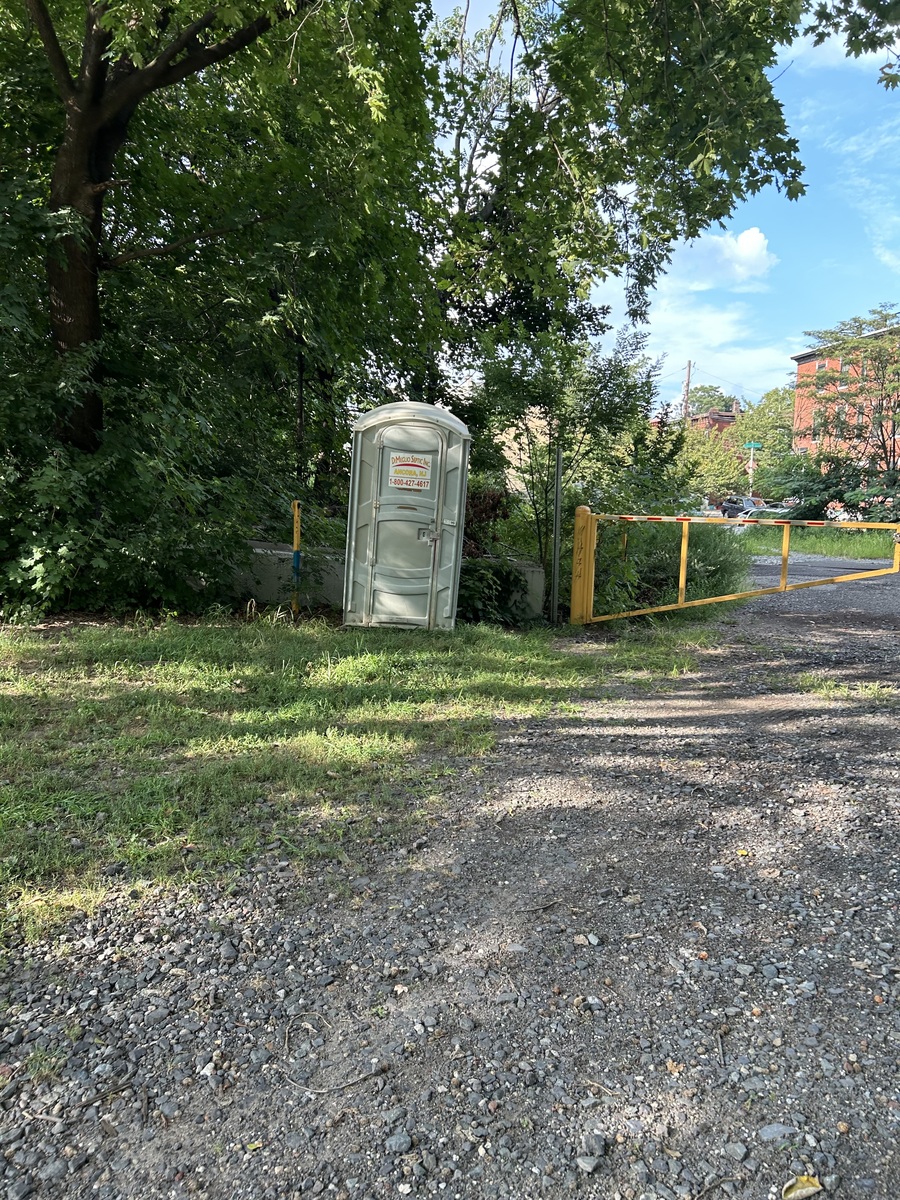 Photographic documentation of the work as submitted to the city's 311 record.