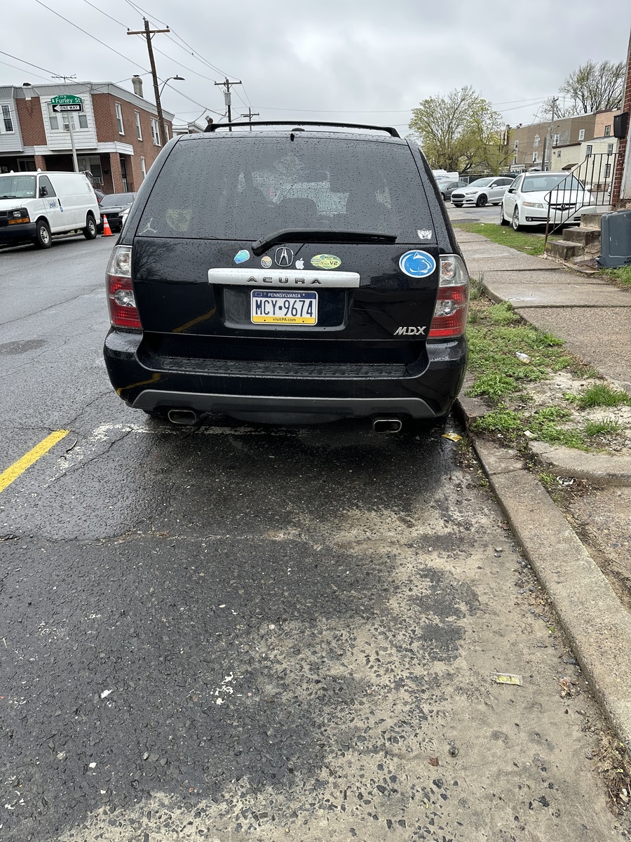 Photographic documentation of the work as submitted to the city's 311 record.