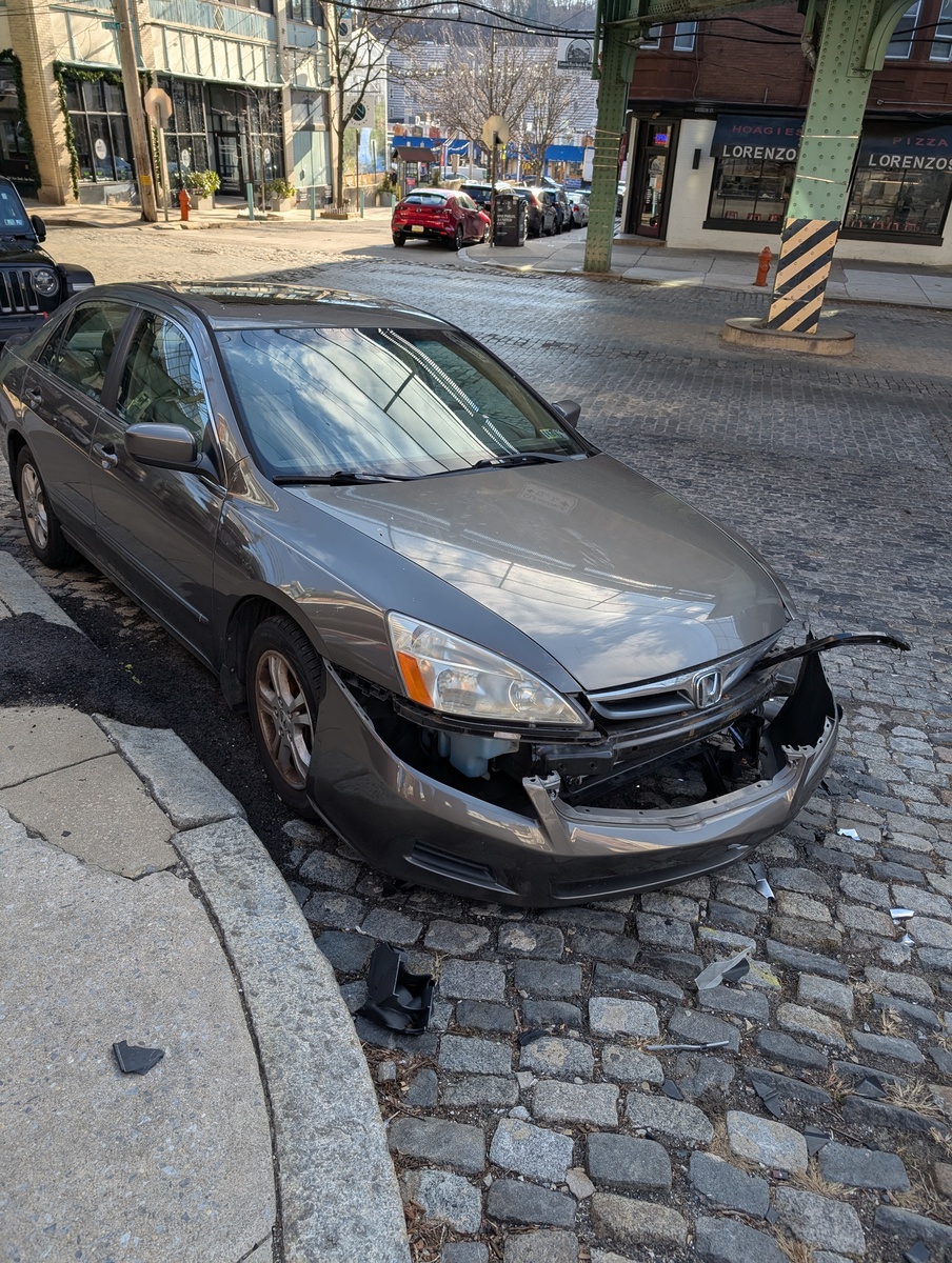 Photographic documentation of the work as submitted to the city's 311 record.