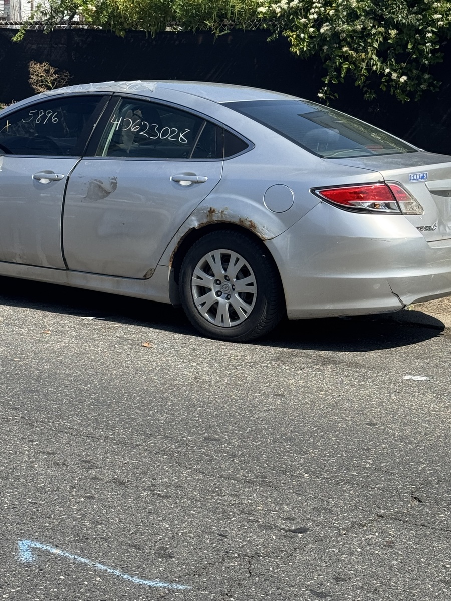Photographic documentation of the work as submitted to the city's 311 record.