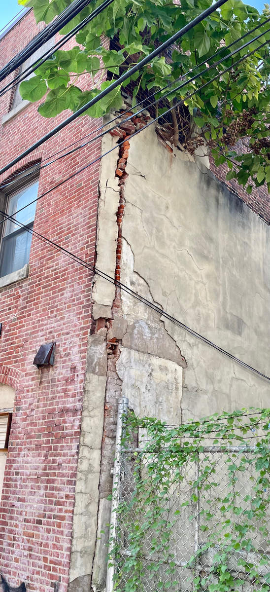 Photographic documentation of the work as submitted to the city's 311 record.