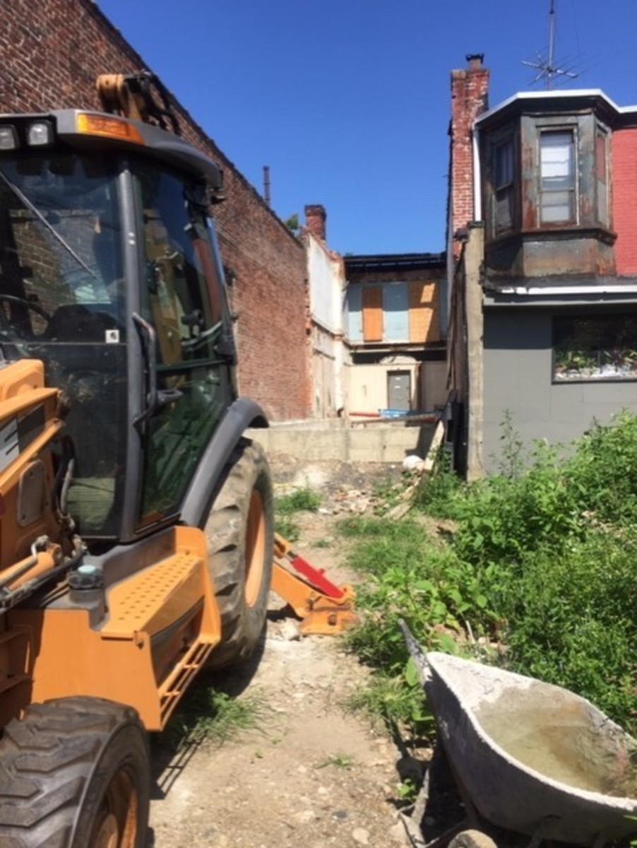 Photographic documentation of the work as submitted to the city's 311 record.