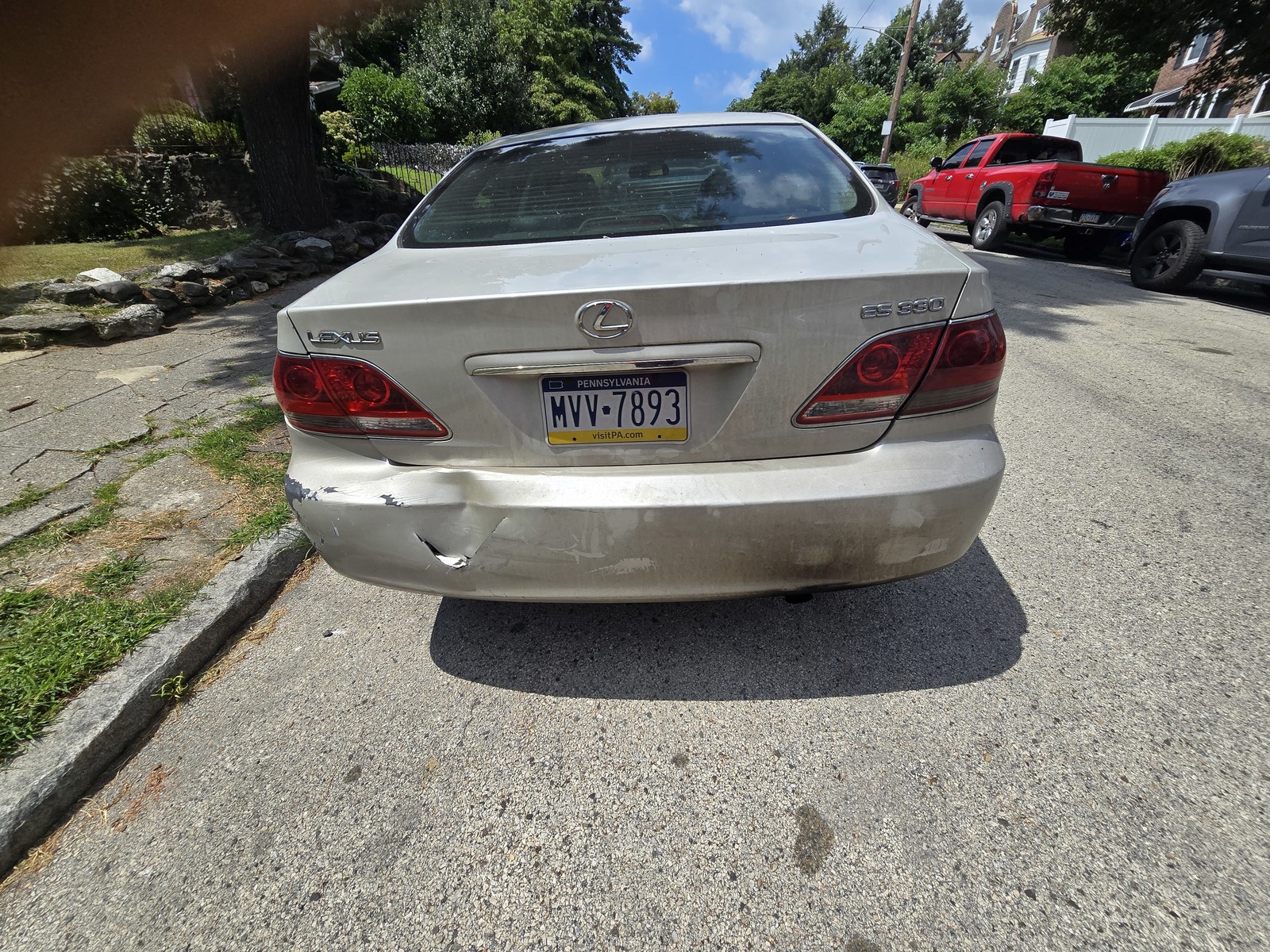 Photographic documentation of the work as submitted to the city's 311 record.