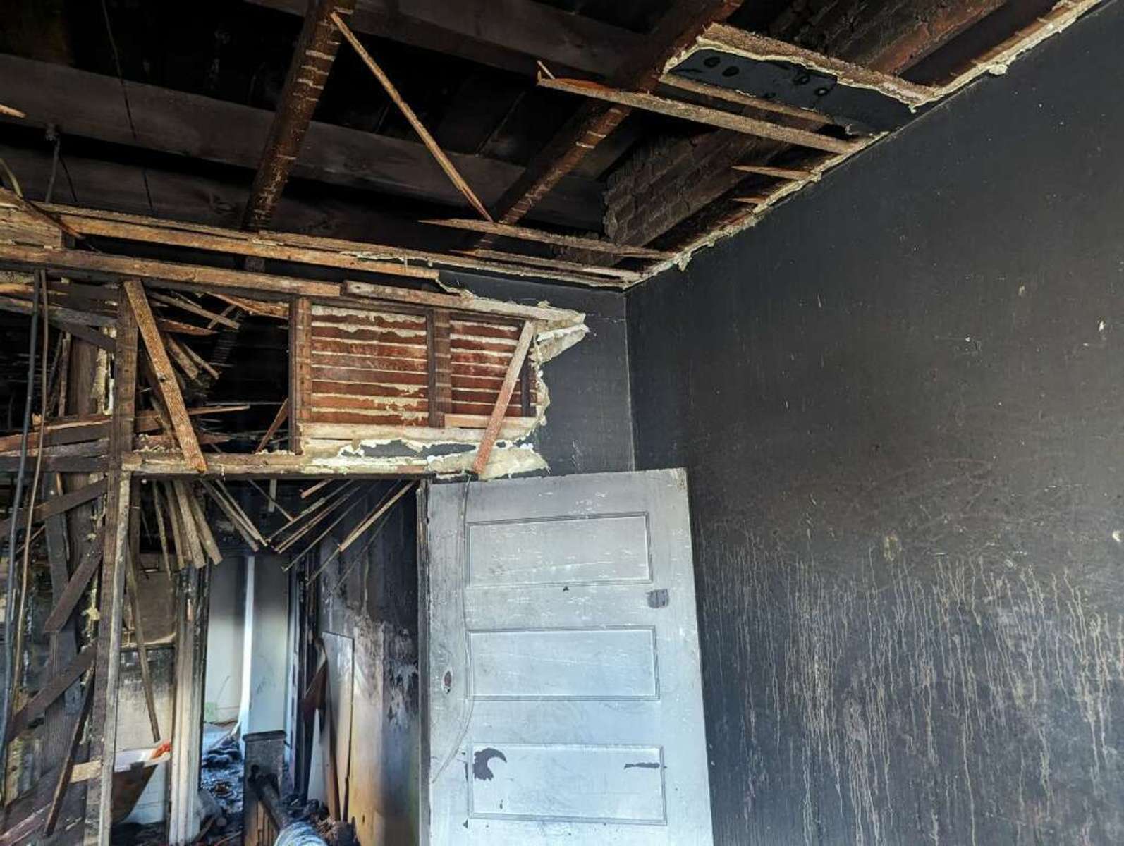 Photographic documentation of the work as submitted to the city's 311 record.
