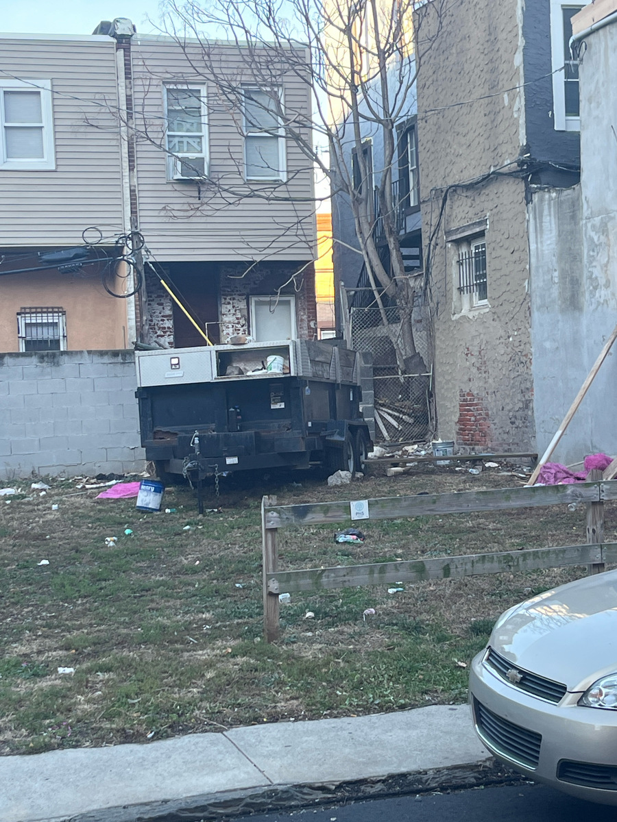 Photographic documentation of the work as submitted to the city's 311 record.