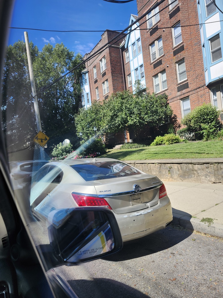 Photographic documentation of the work as submitted to the city's 311 record.