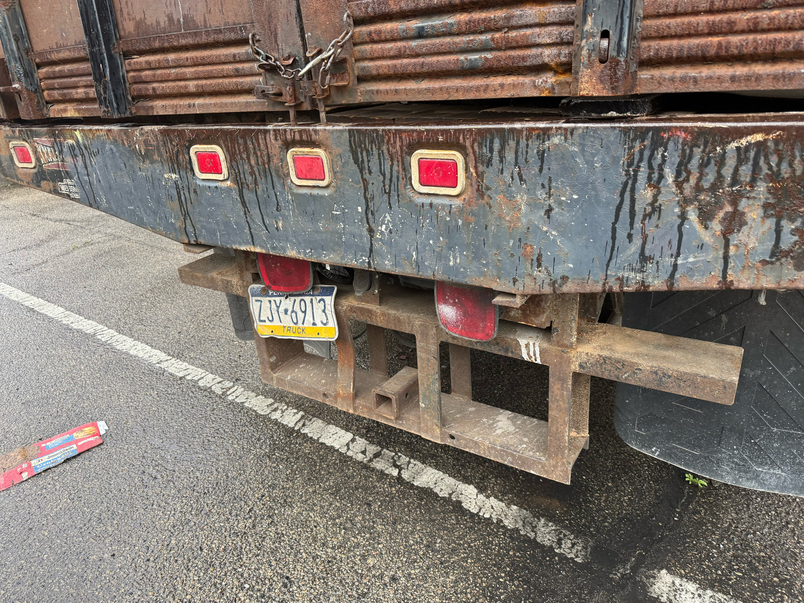 Photographic documentation of the work as submitted to the city's 311 record.