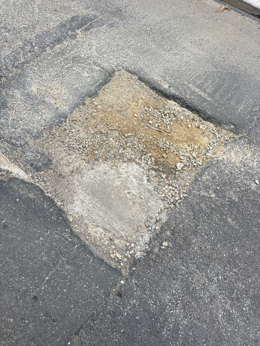 Photographic documentation of the work as submitted to the city's 311 record.