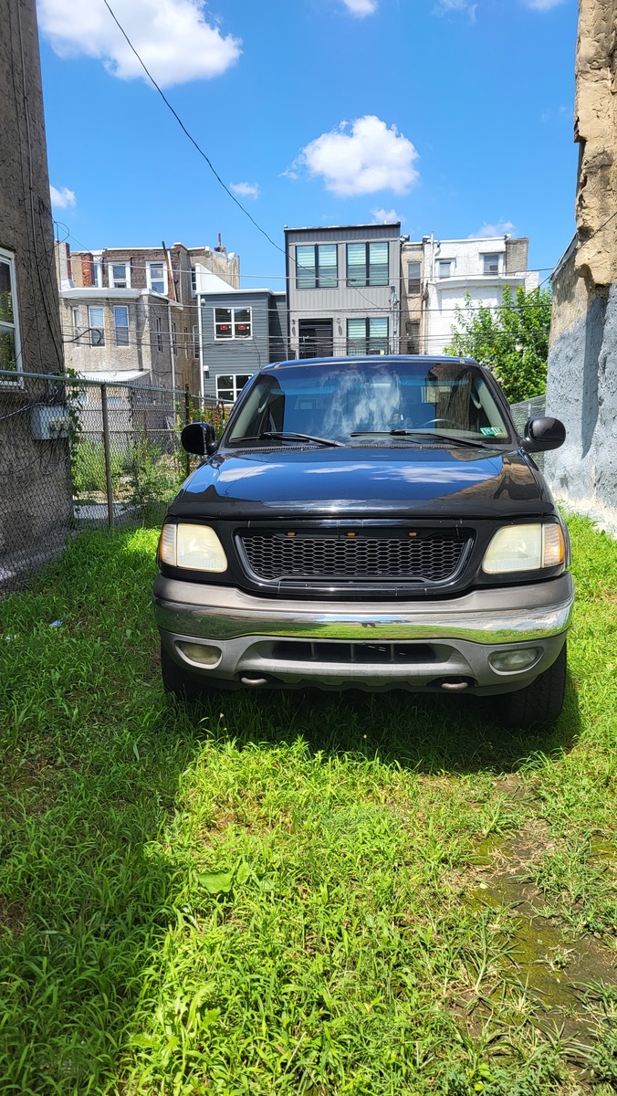 Photographic documentation of the work as submitted to the city's 311 record.