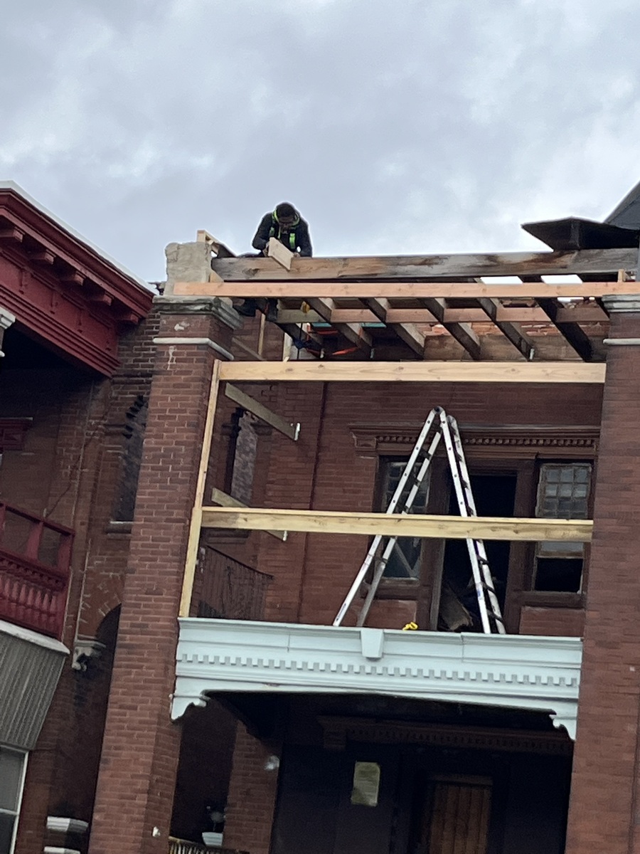 Photographic documentation of the work as submitted to the city's 311 record.