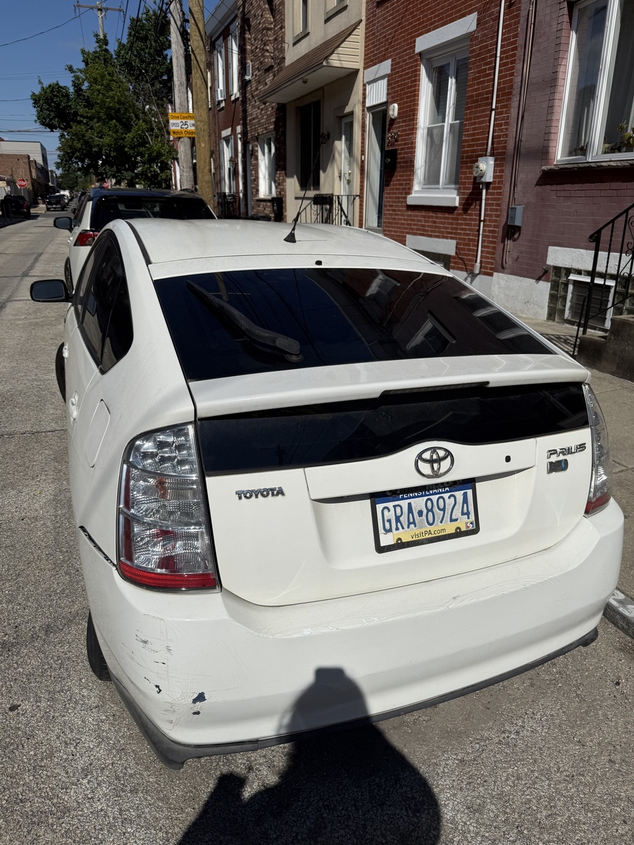 Photographic documentation of the work as submitted to the city's 311 record.