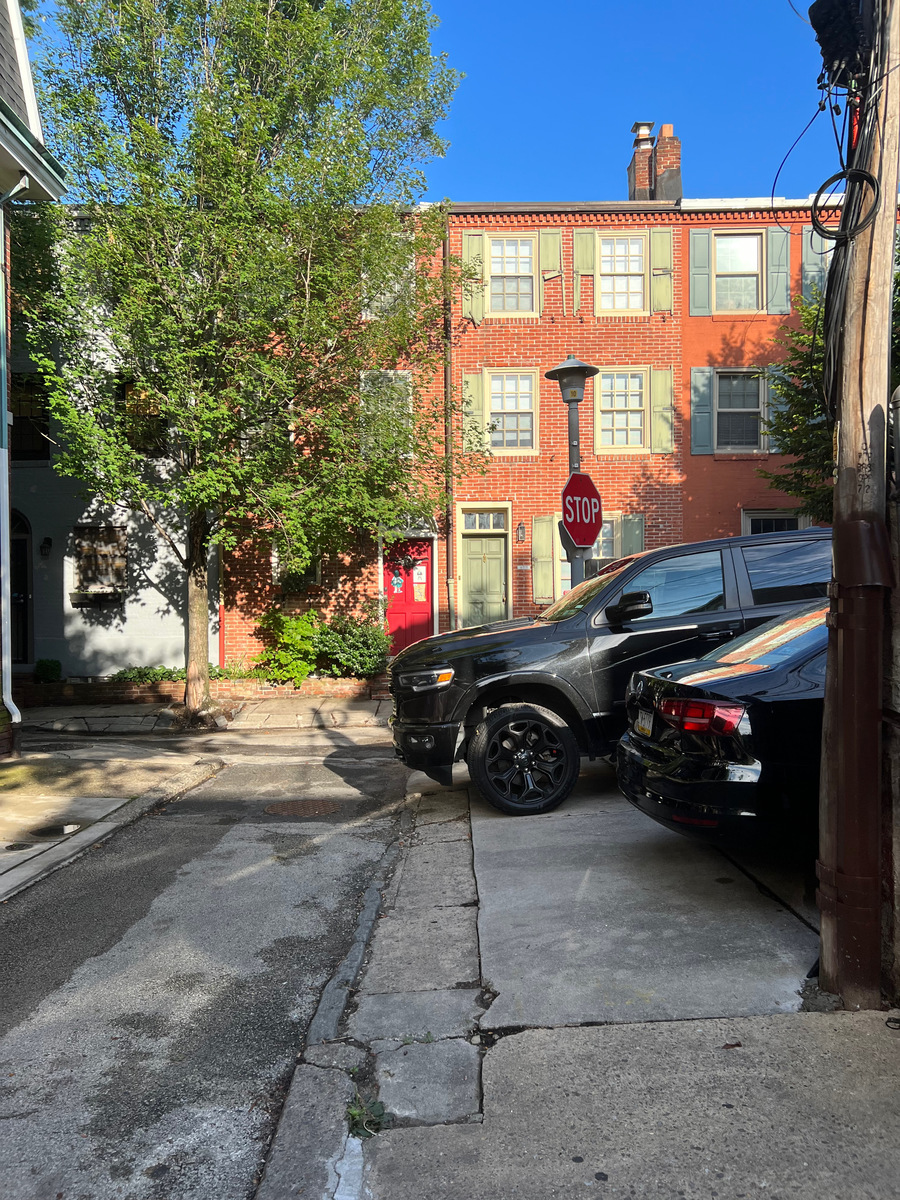 Photographic documentation of the work as submitted to the city's 311 record.