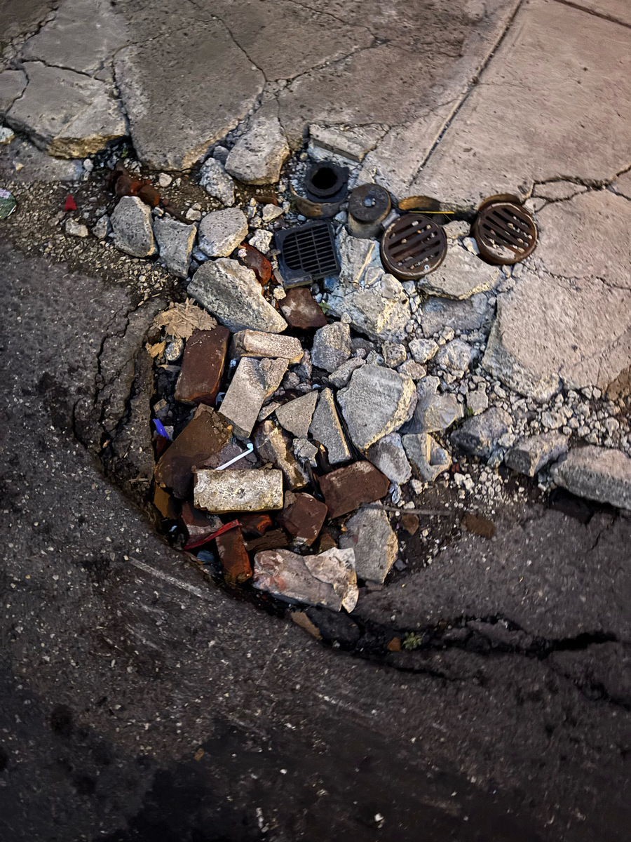 Photographic documentation of the work as submitted to the city's 311 record.