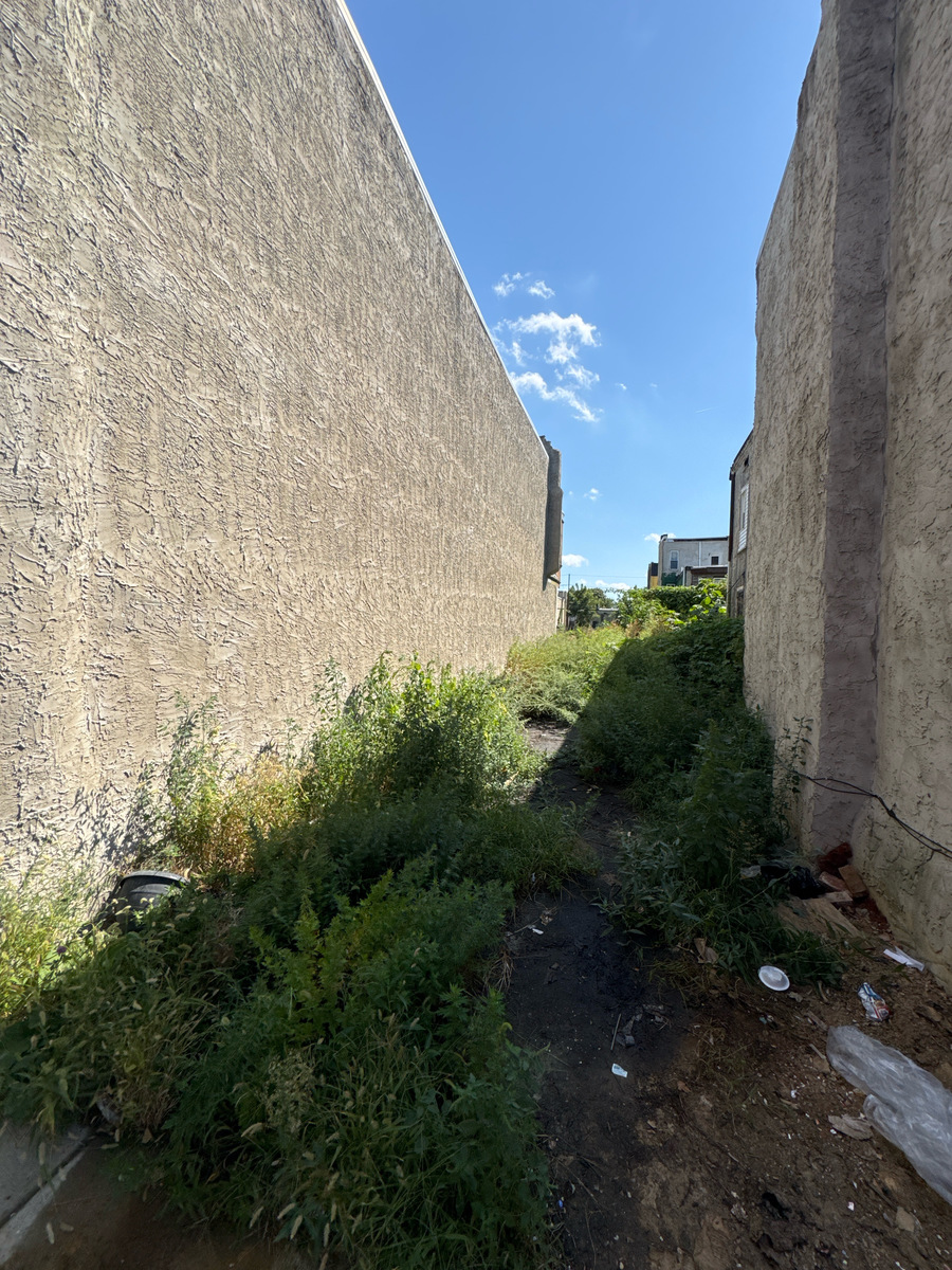 Photographic documentation of the work as submitted to the city's 311 record.