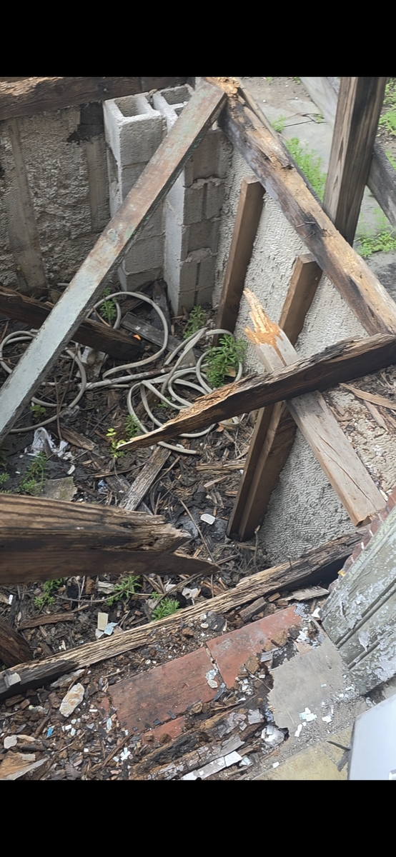 Photographic documentation of the work as submitted to the city's 311 record.