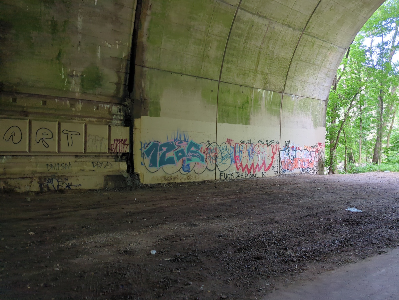 Photographic documentation of the work as submitted to the city's 311 record.