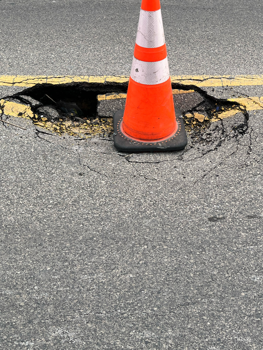 Photographic documentation of the work as submitted to the city's 311 record.