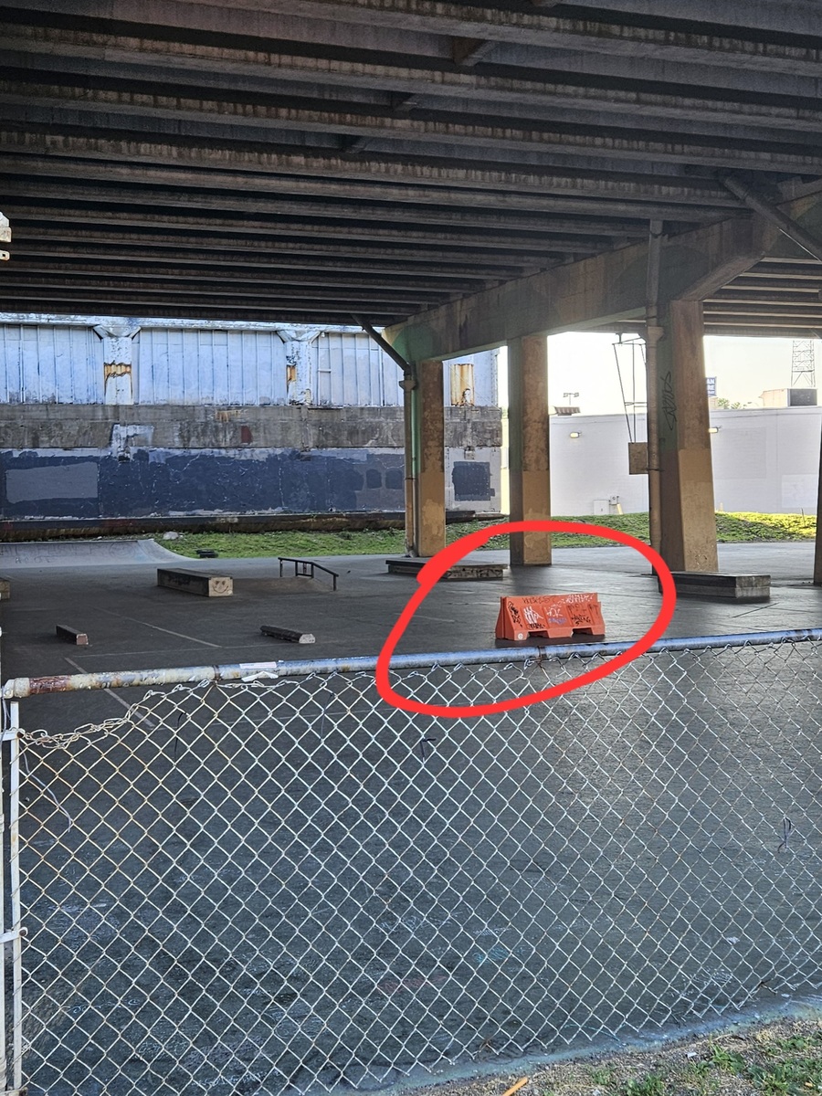 Photographic documentation of the work as submitted to the city's 311 record.