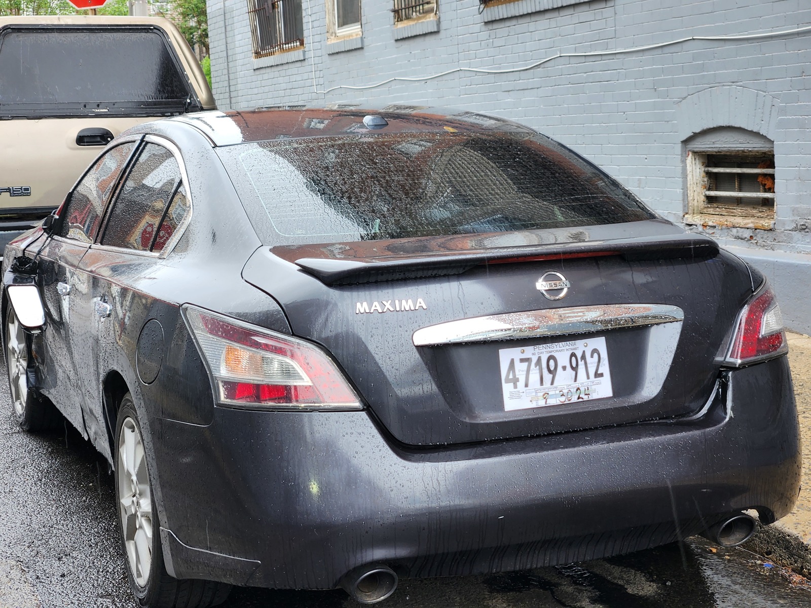 Photographic documentation of the work as submitted to the city's 311 record.