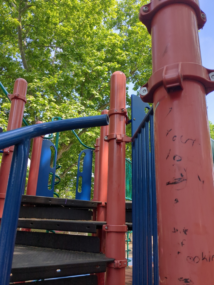 Photographic documentation of the work as submitted to the city's 311 record.