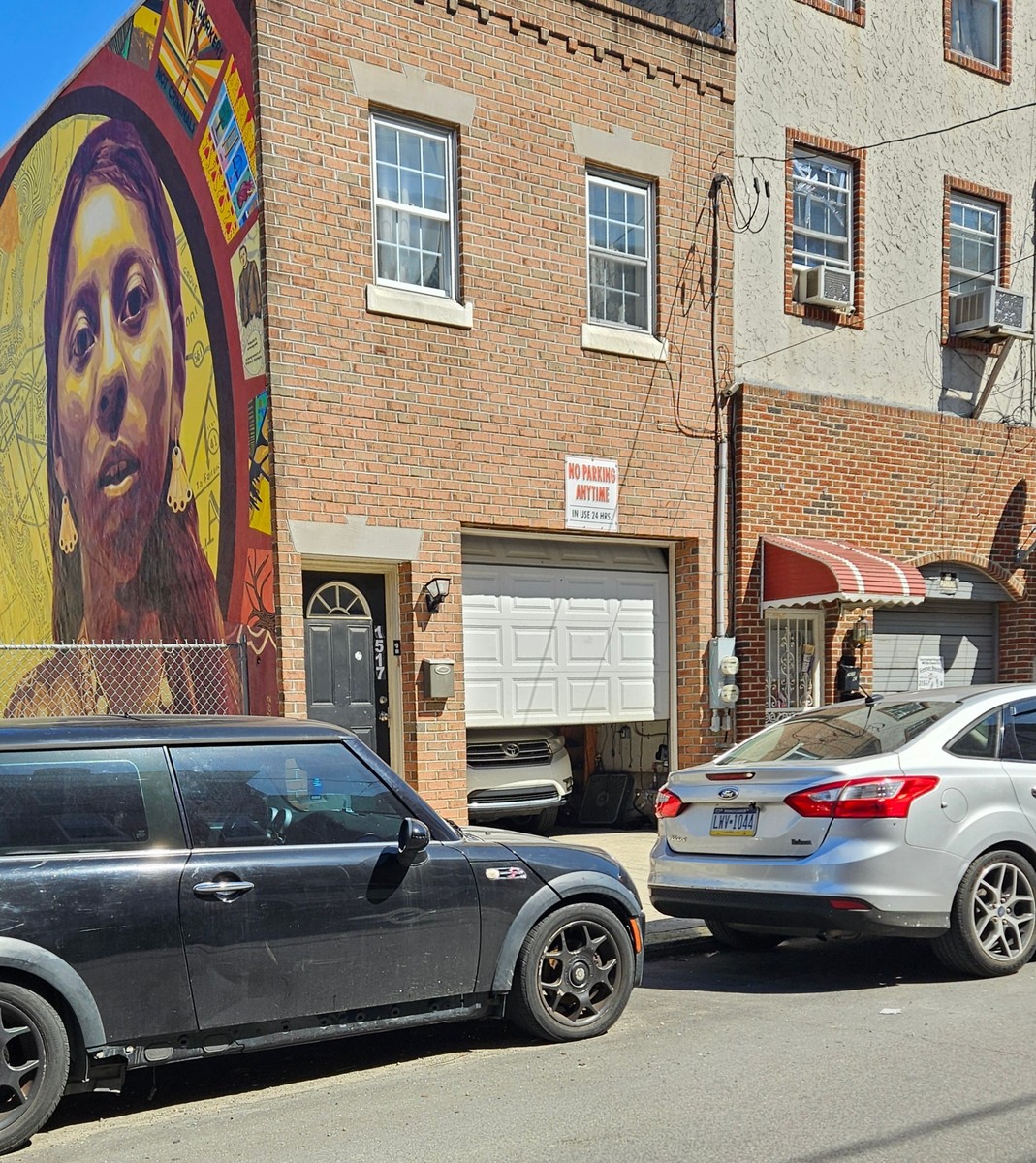 Photographic documentation of the work as submitted to the city's 311 record.
