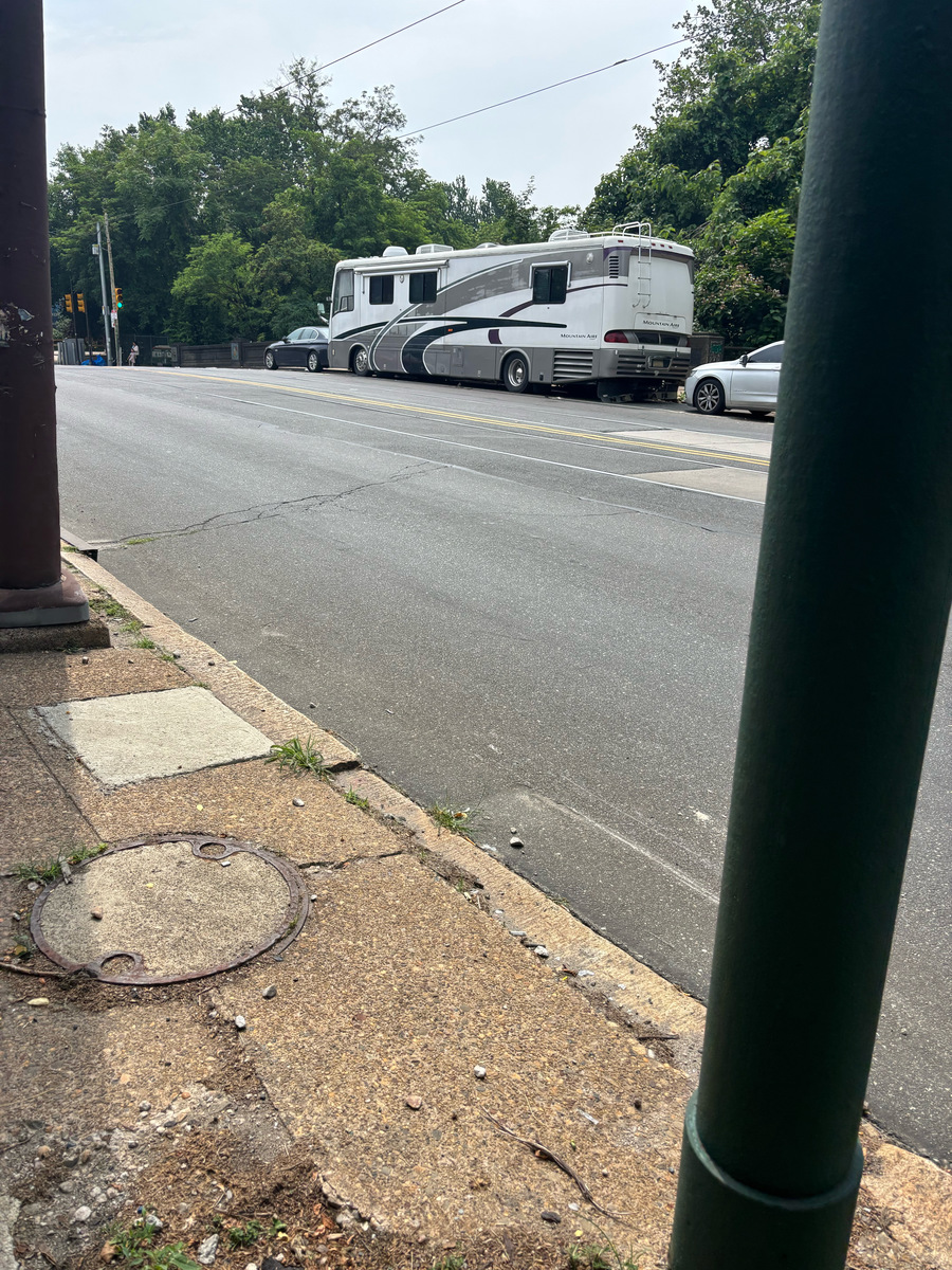 Photographic documentation of the work as submitted to the city's 311 record.