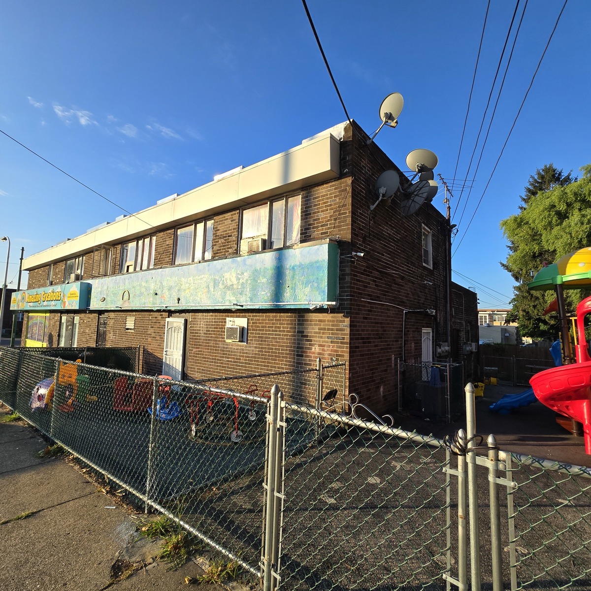 Photographic documentation of the work as submitted to the city's 311 record.