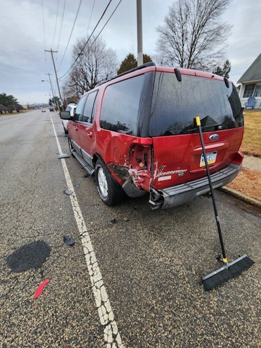 Photographic documentation of the work as submitted to the city's 311 record.