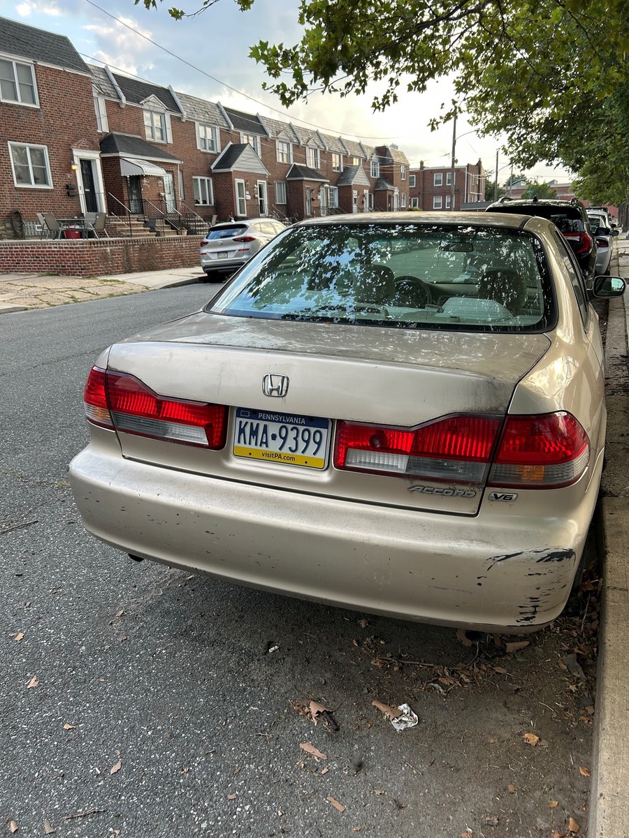 Photographic documentation of the work as submitted to the city's 311 record.