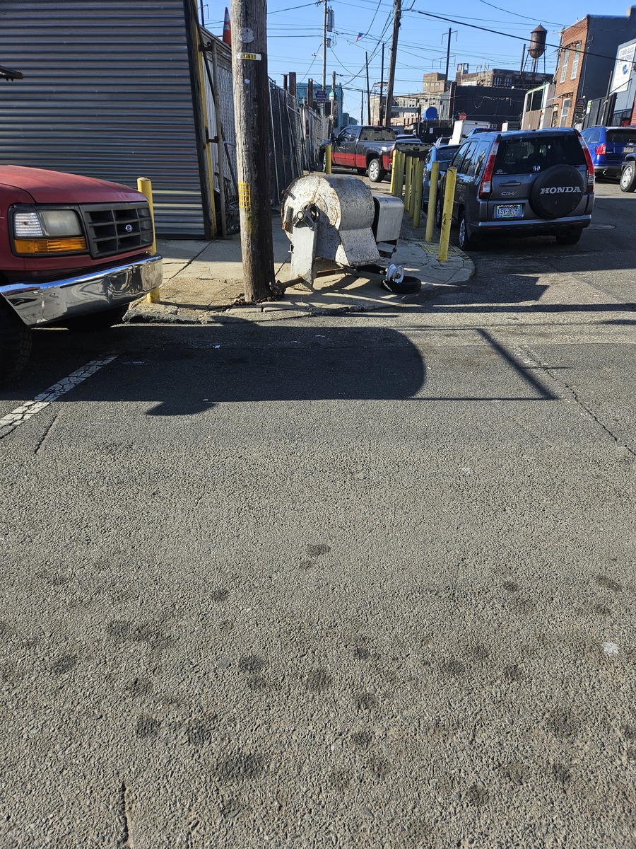 Photographic documentation of the work as submitted to the city's 311 record.