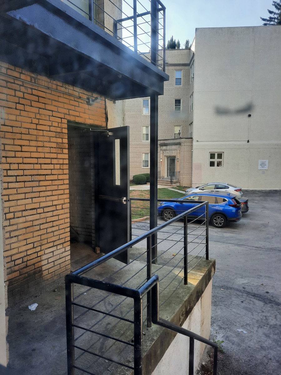 Photographic documentation of the work as submitted to the city's 311 record.