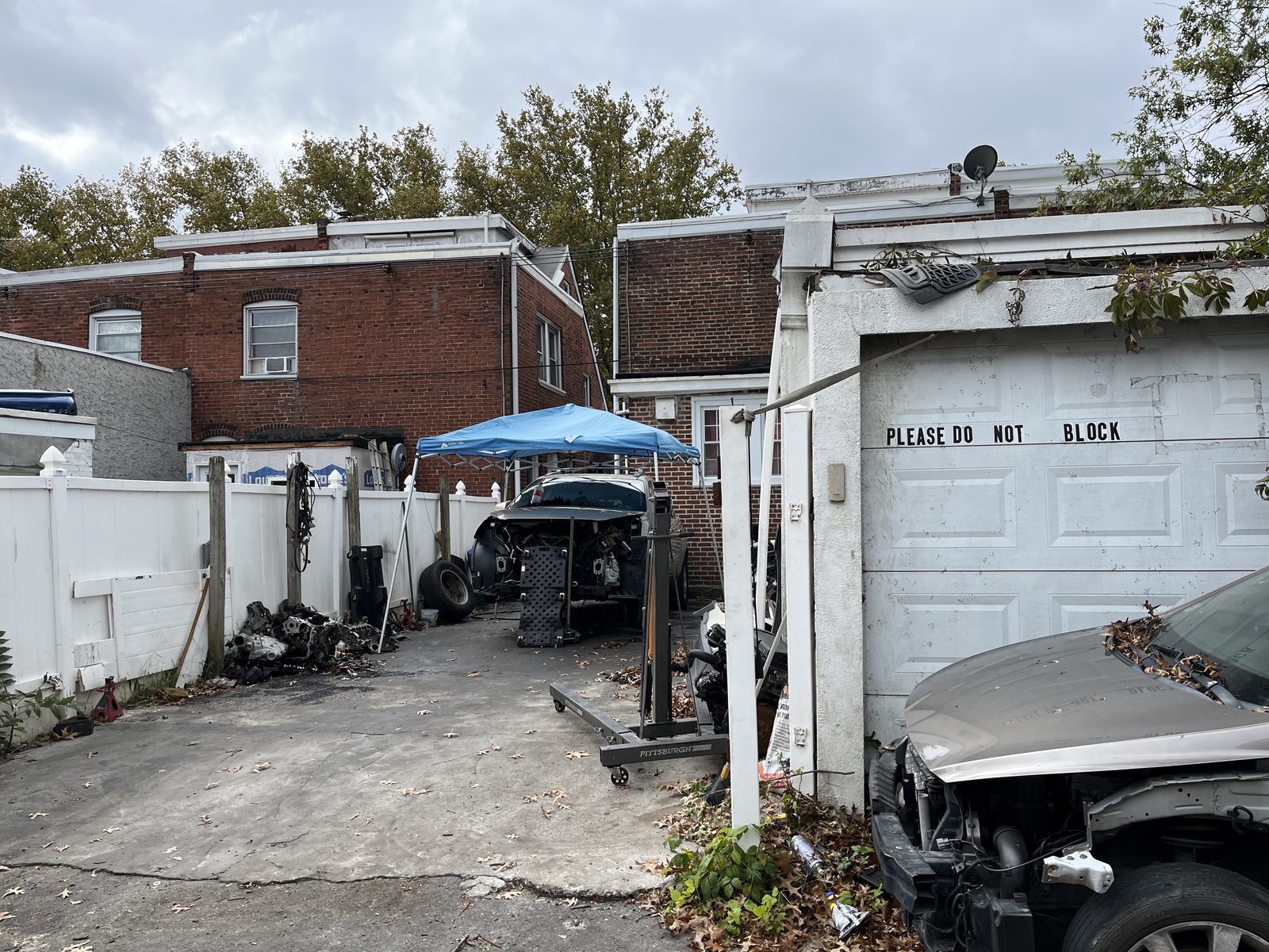 Photographic documentation of the work as submitted to the city's 311 record.