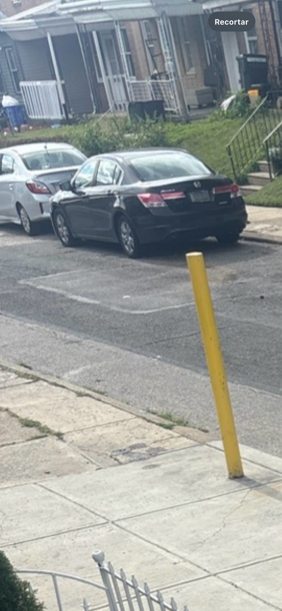 Photographic documentation of the work as submitted to the city's 311 record.