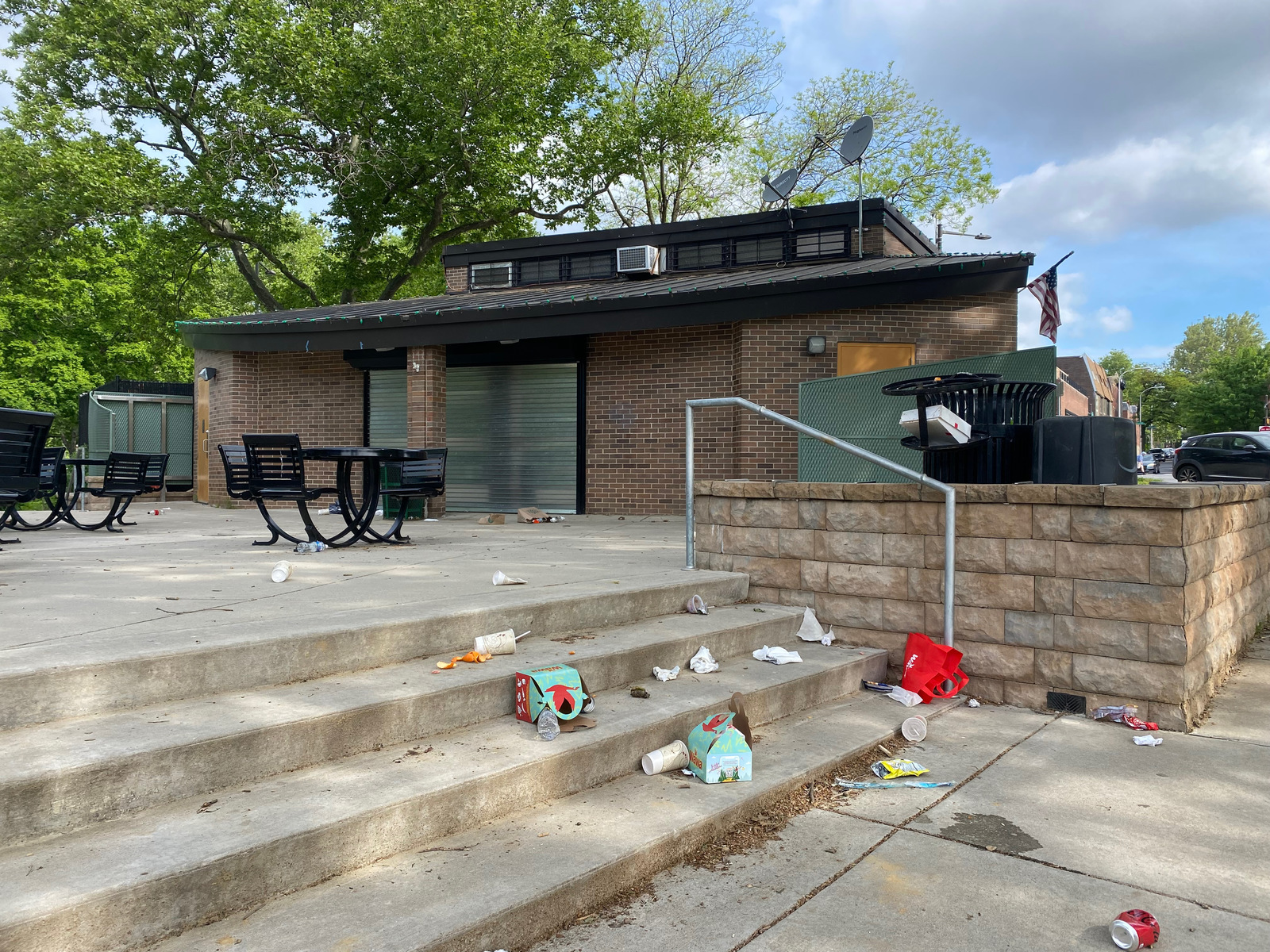 Photographic documentation of the work as submitted to the city's 311 record.