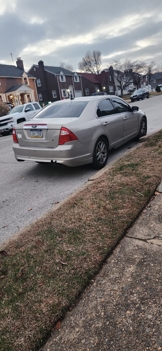 Photographic documentation of the work as submitted to the city's 311 record.