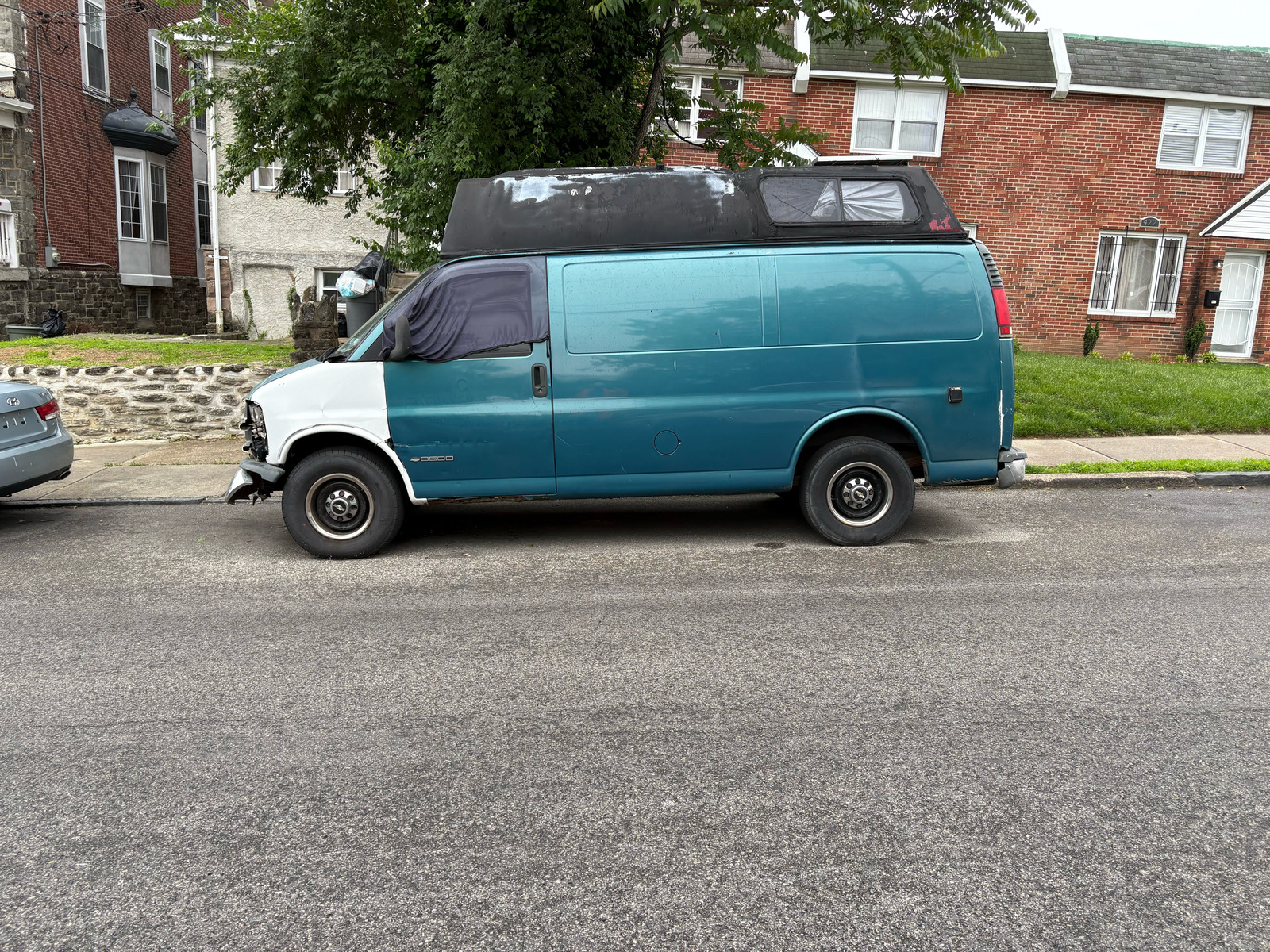 Photographic documentation of the work as submitted to the city's 311 record.