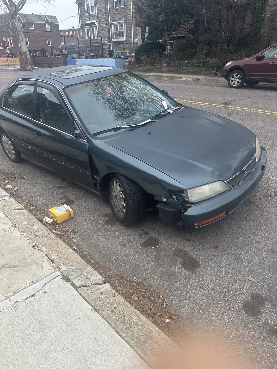 Photographic documentation of the work as submitted to the city's 311 record.