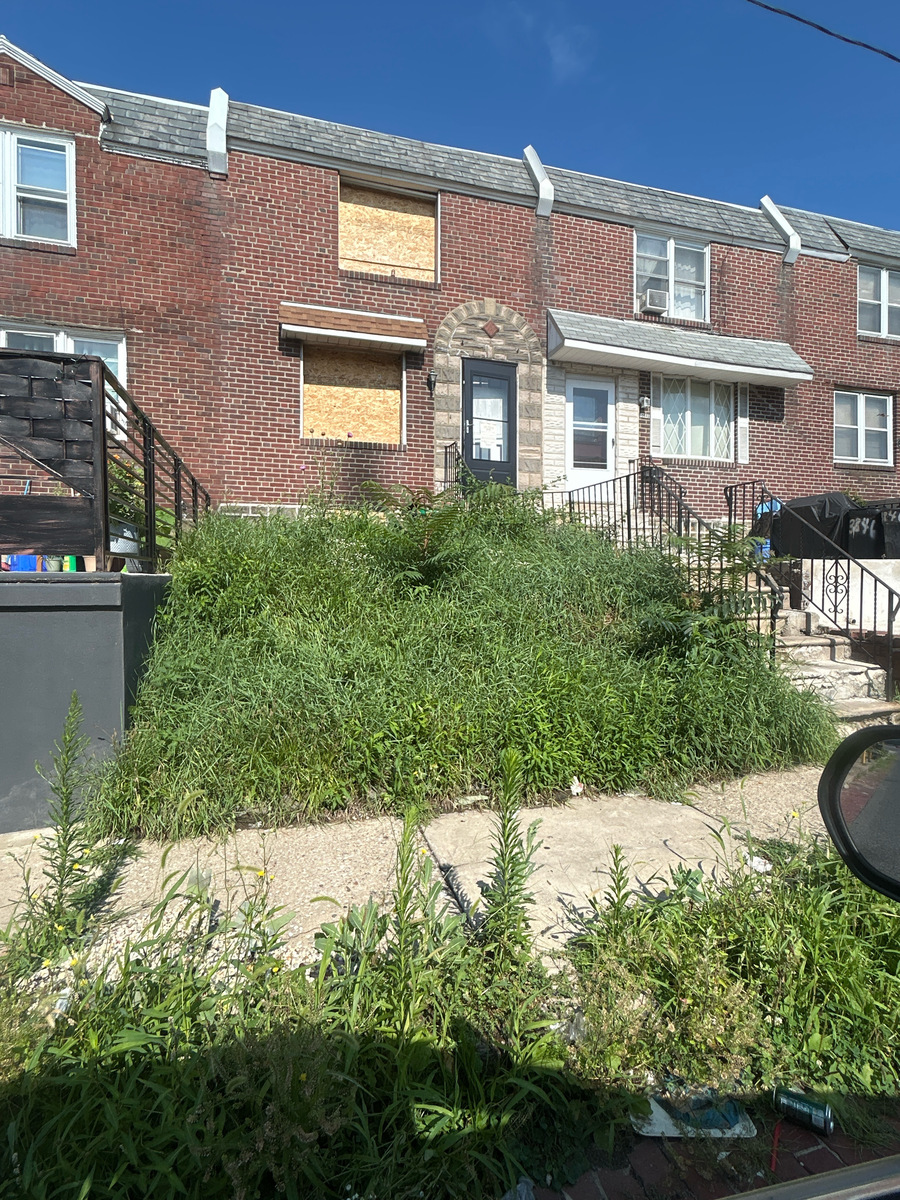 Photographic documentation of the work as submitted to the city's 311 record.