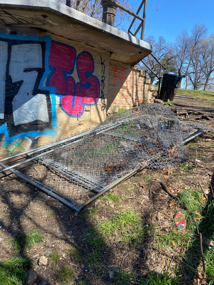 Photographic documentation of the work as submitted to the city's 311 record.