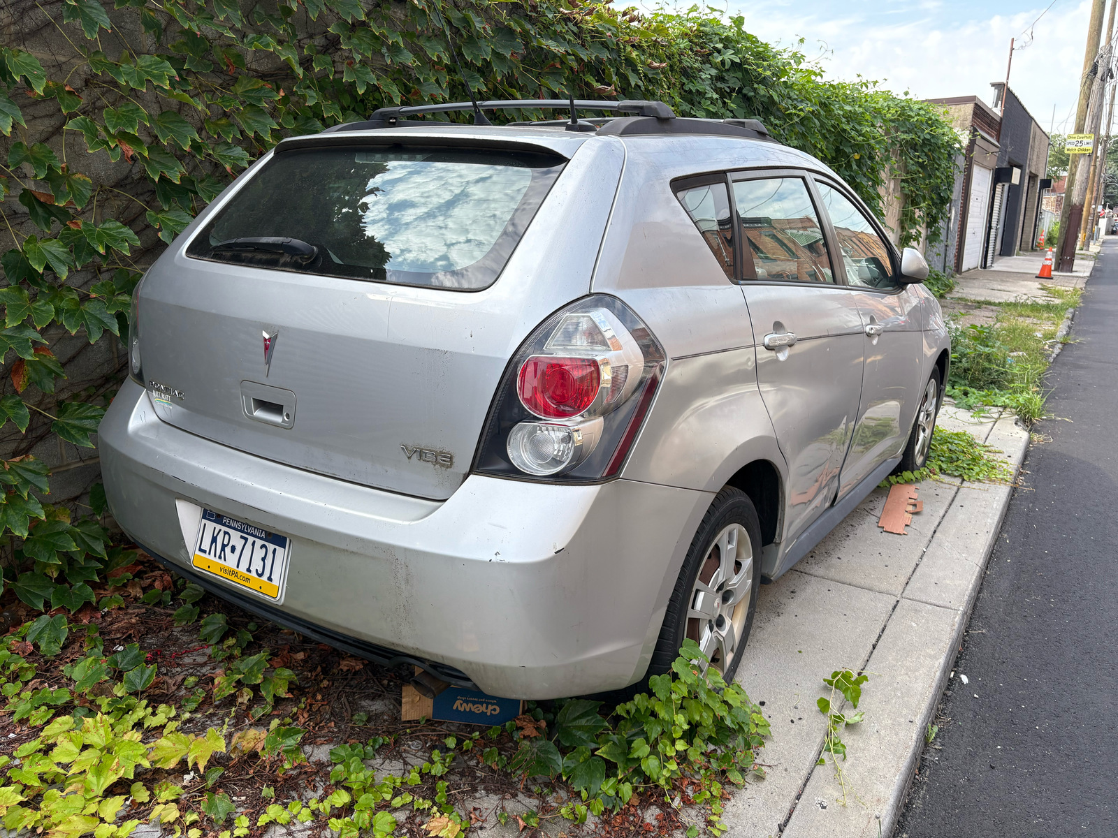 Photographic documentation of the work as submitted to the city's 311 record.