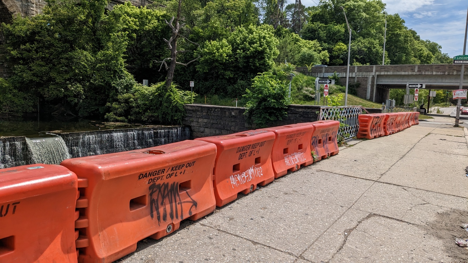 Photographic documentation of the work as submitted to the city's 311 record.