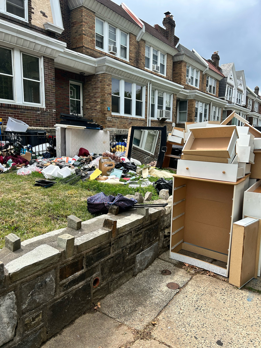 Photographic documentation of the work as submitted to the city's 311 record.