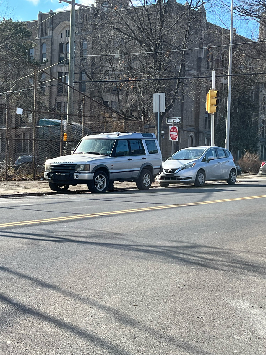 Photographic documentation of the work as submitted to the city's 311 record.