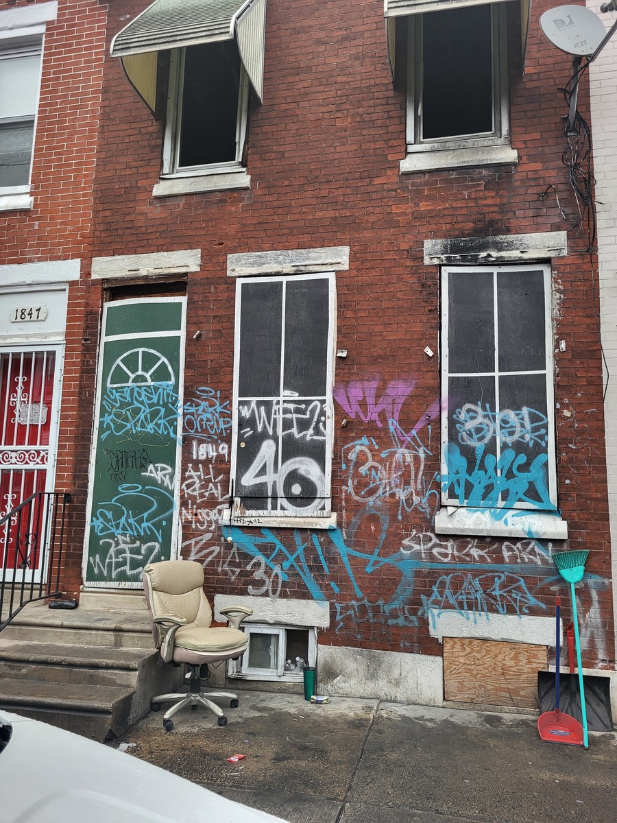 Photographic documentation of the work as submitted to the city's 311 record.