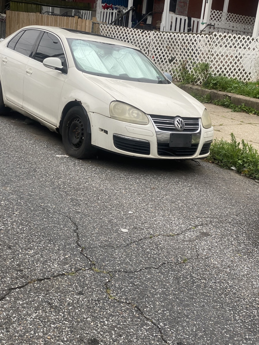 Photographic documentation of the work as submitted to the city's 311 record.