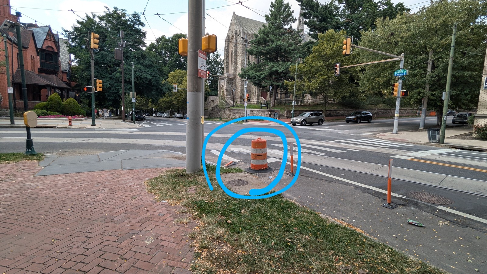 Photographic documentation of the work as submitted to the city's 311 record.